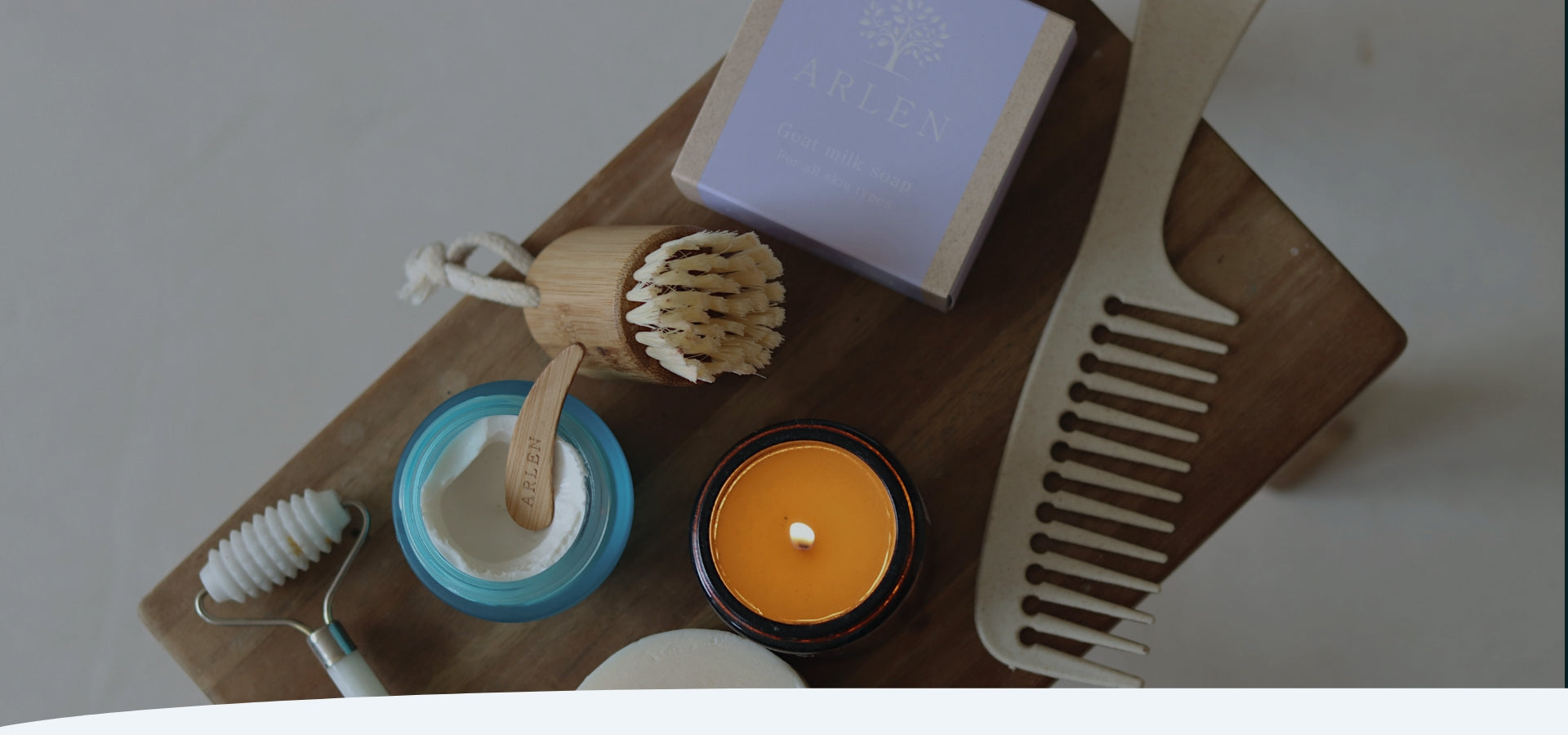 slider image slider_item_YJT8a3